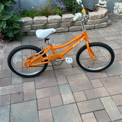 KIDS BIKE, FUJI ROOKIE, ORANGE, 20” WHEELS
