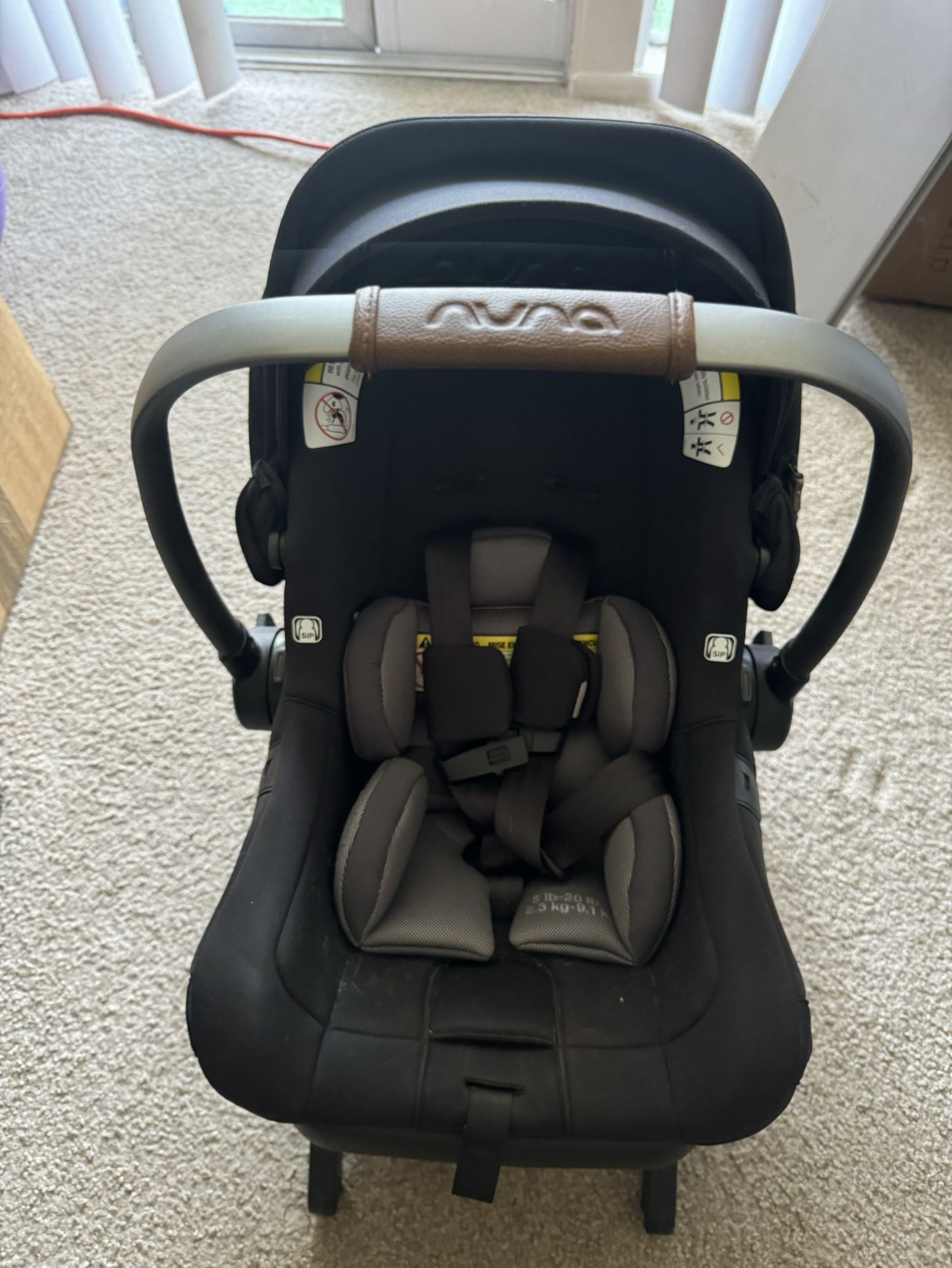 Nuna Pipa Lite LX Car Seat (2021)