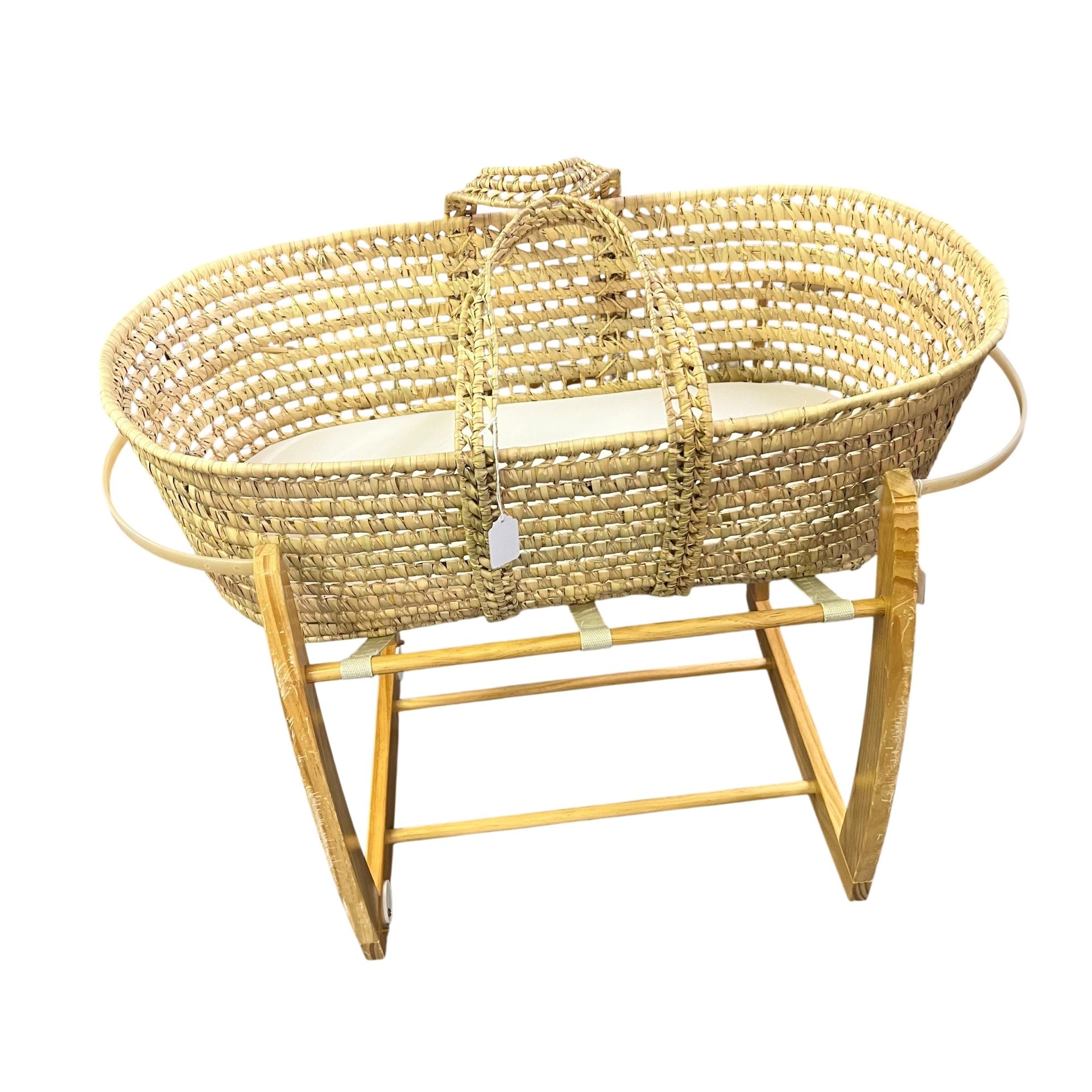 Woven Bassinet With Stand