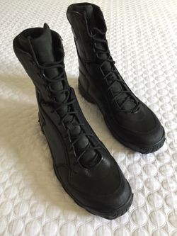 RARE AF OAKLEY MOTO BOOTS