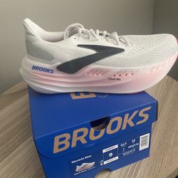 Size 9 Women Glycerin Max
