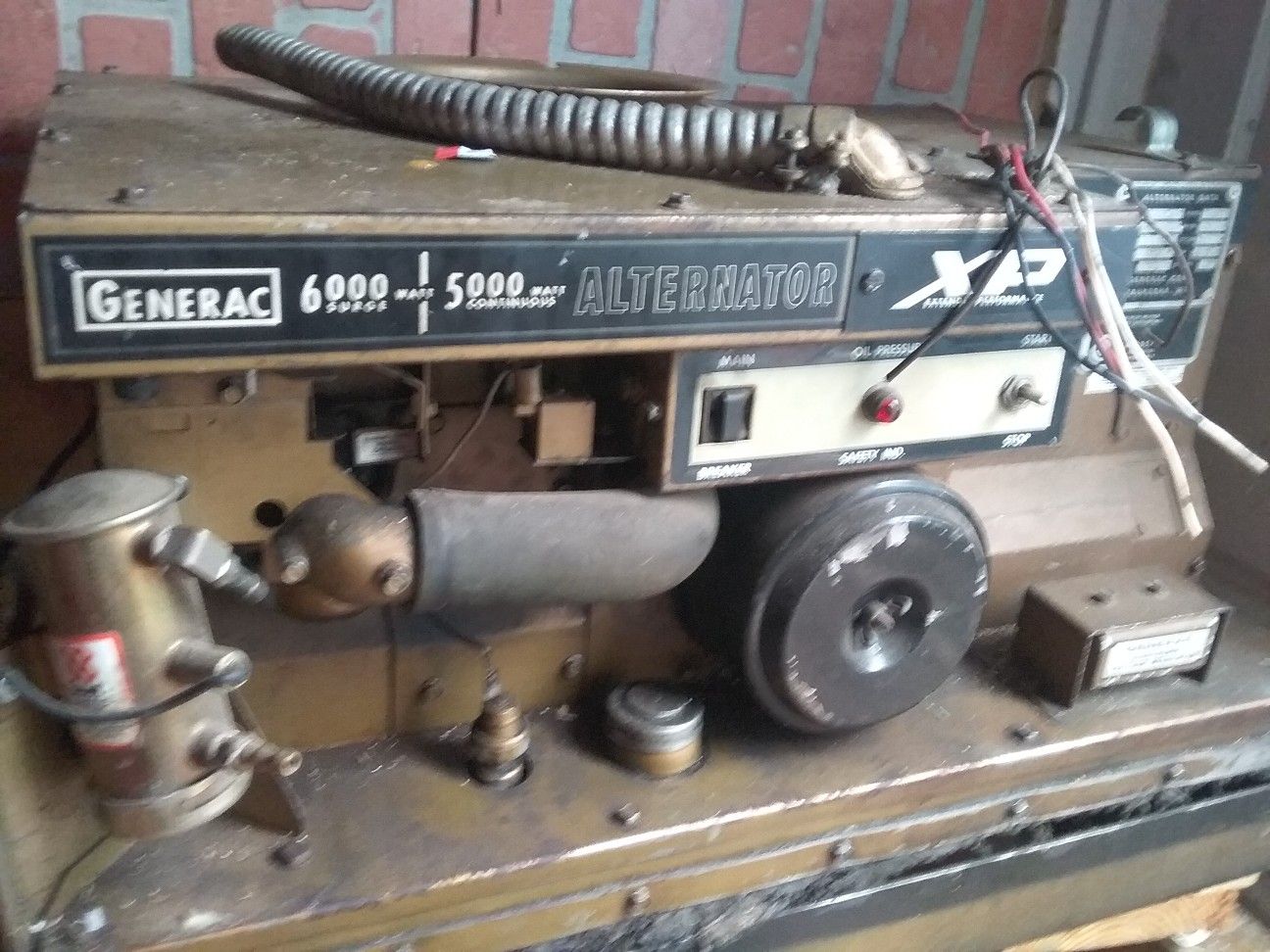 Generac 5000 continuous alternator generator out of a motorhome work when removed best offer