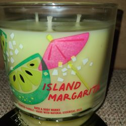 Bath And Body Works Candle 