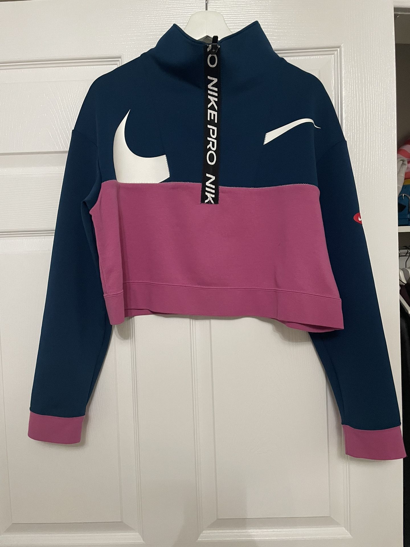 Women’s Nike Half Zip Sweater 