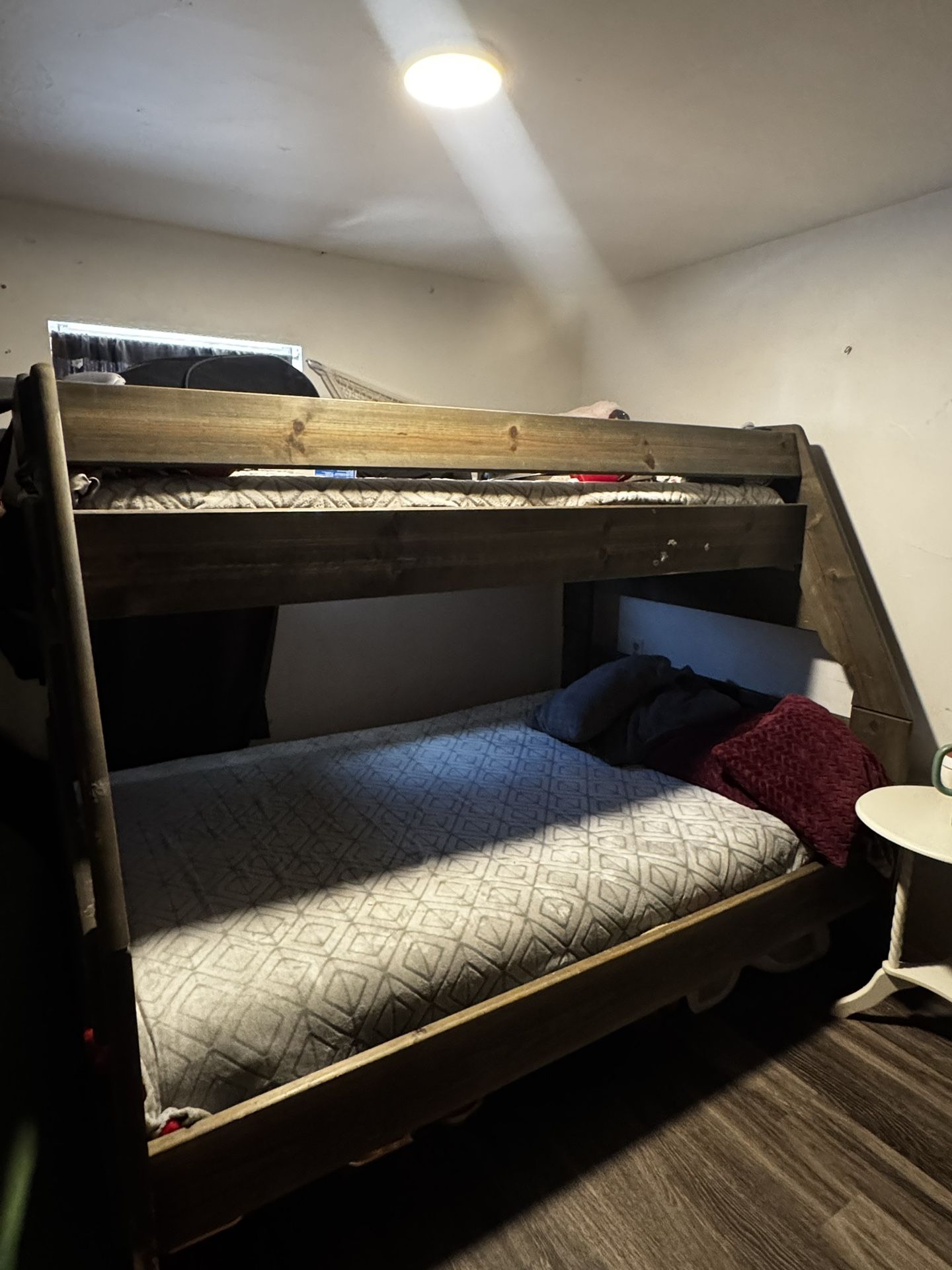 Queen Size Bed