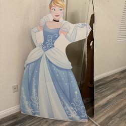 Cinderella Party Decor