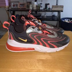 11.5 men’s Nike Air Max 270 React Eng Aliens