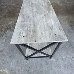 Corner Table 