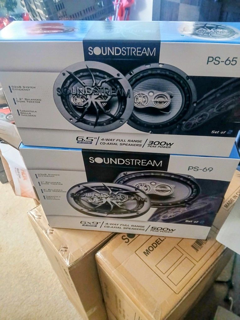 Soundstream Dual Pack Brand New In The Boxes