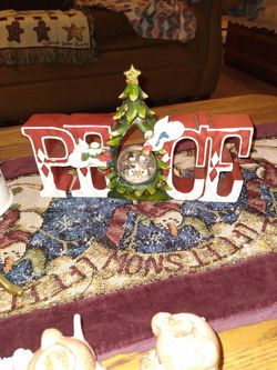 CHRISTMAS SNOWMAN SNOWGLOBE*EXCELLENT CONDITION 