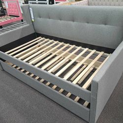 DecSpecial/Twin/twin daybed set(mattress included:$609)was:$389