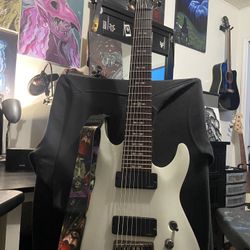 Shecter Omen 8string Guitar