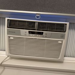 Window AC Air Conditioner 6000 IU 