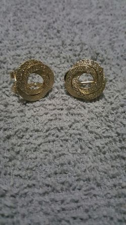 Gold plated earrings