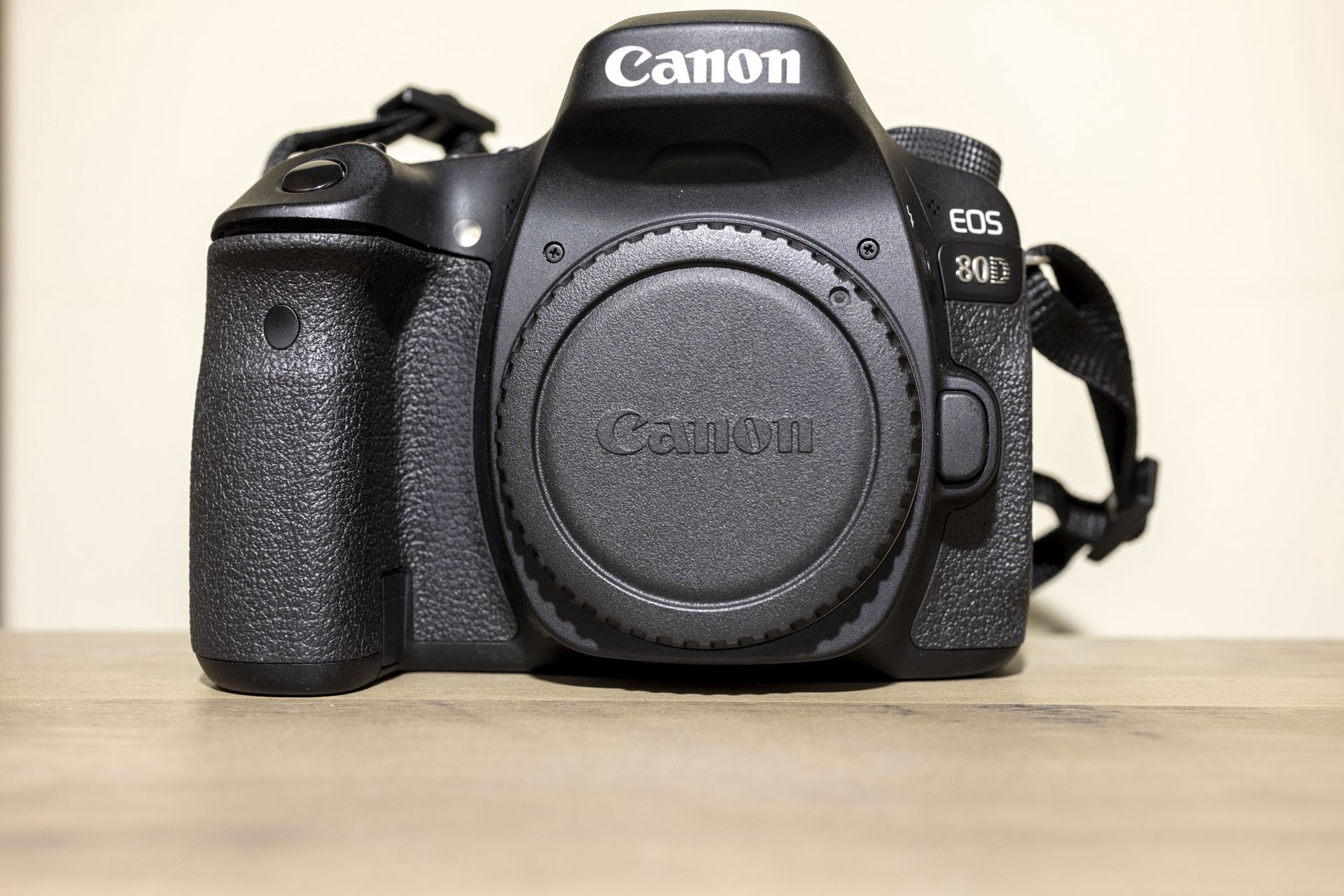 Canon EOS 80D