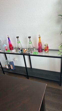 Entry table or bar table