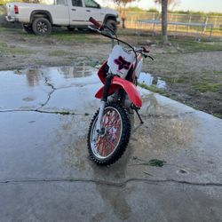 Honda Dirt Bike Red 