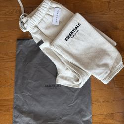 Small Light Oat Essentials Pants