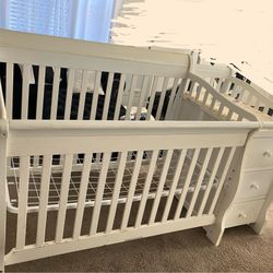 Baby Crib 