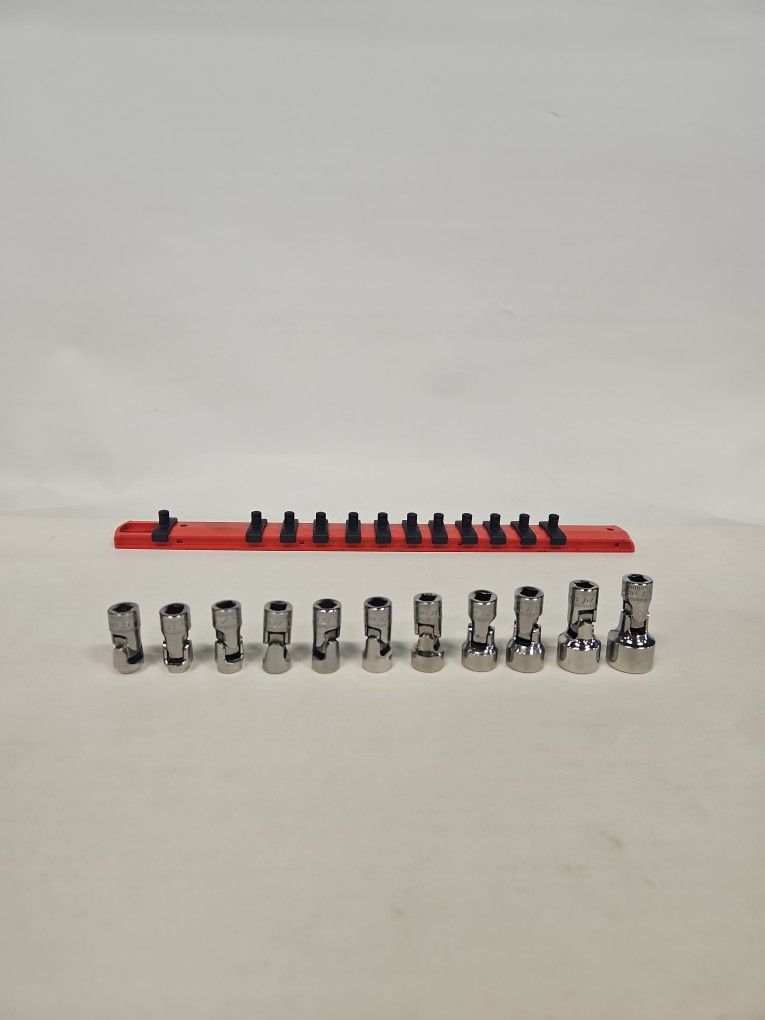 Snap On 11pc 1/4" Drive 6pt Metric Flank Drive Shallow Universal Socket Set on Rail 816227-17