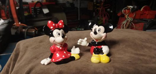 Mickey And Minnie 