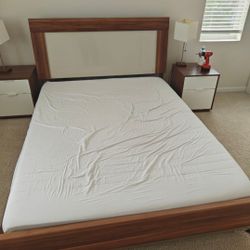 Queen Size Bedroom Set Bed Frame And Nightstands 