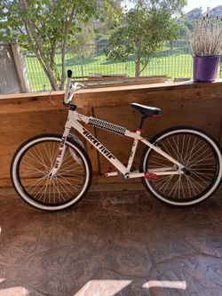 SE Vans 26” Blocks Flyer