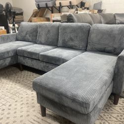 New Corduroy Sectional.  Grey.  58 X 100 X 58.  Free Delivery!