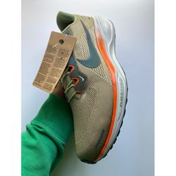 Nike Pegasus 41 Premium "Neutral Olive/Parachute Beige Men’s sz 13 NEW NO BOX! 