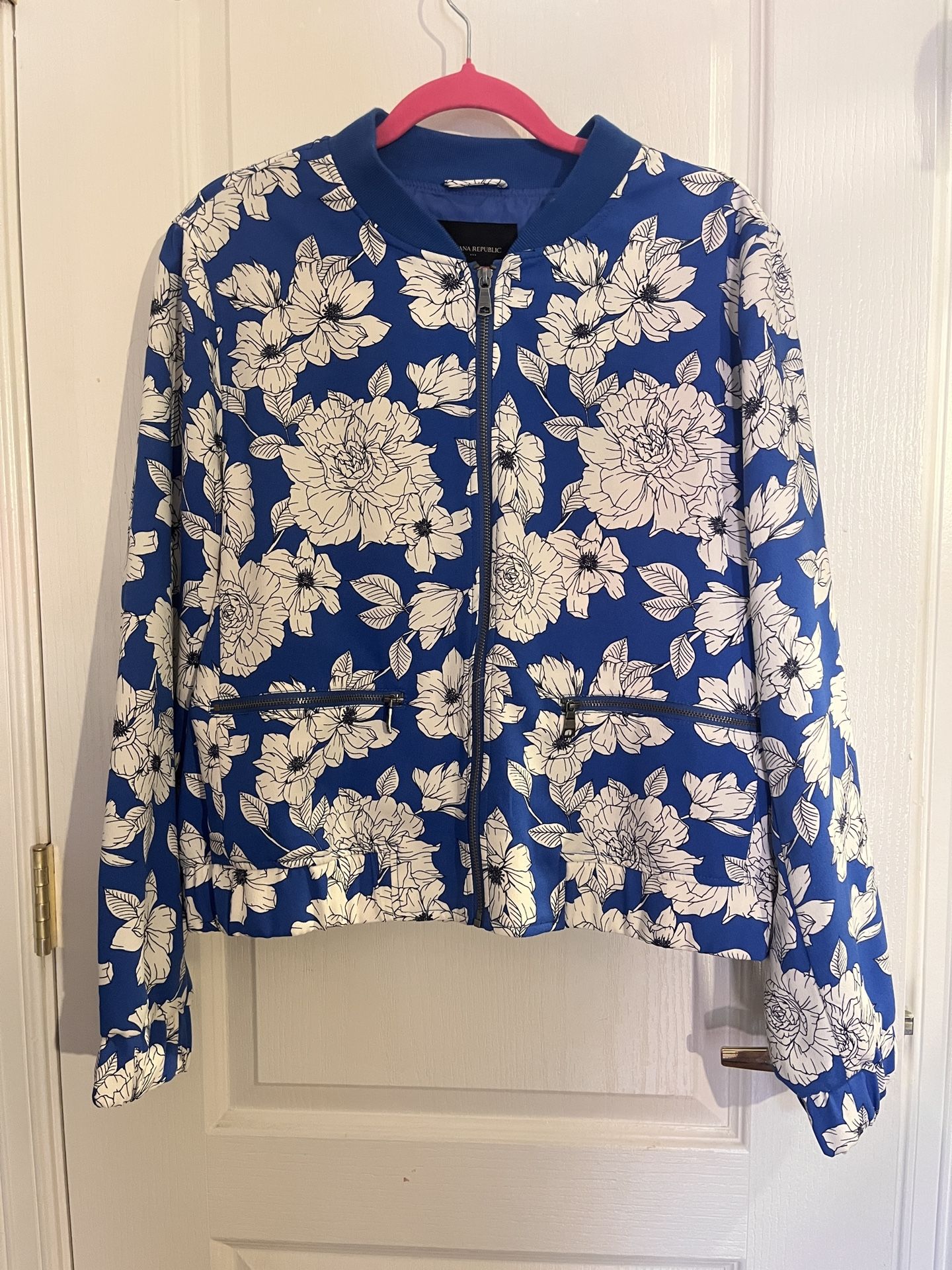 Banana Republic Bomber Jacket Large
