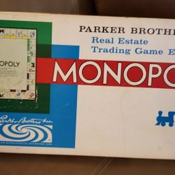 Vintage 1961 Parker Brothers Monopoly Board Game