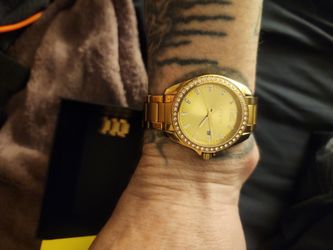 Invicta Mens Watch. Gold. Date. Extra Links. Box