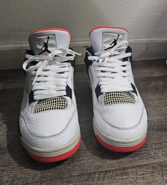 Retro 4 "Flights" Size 11