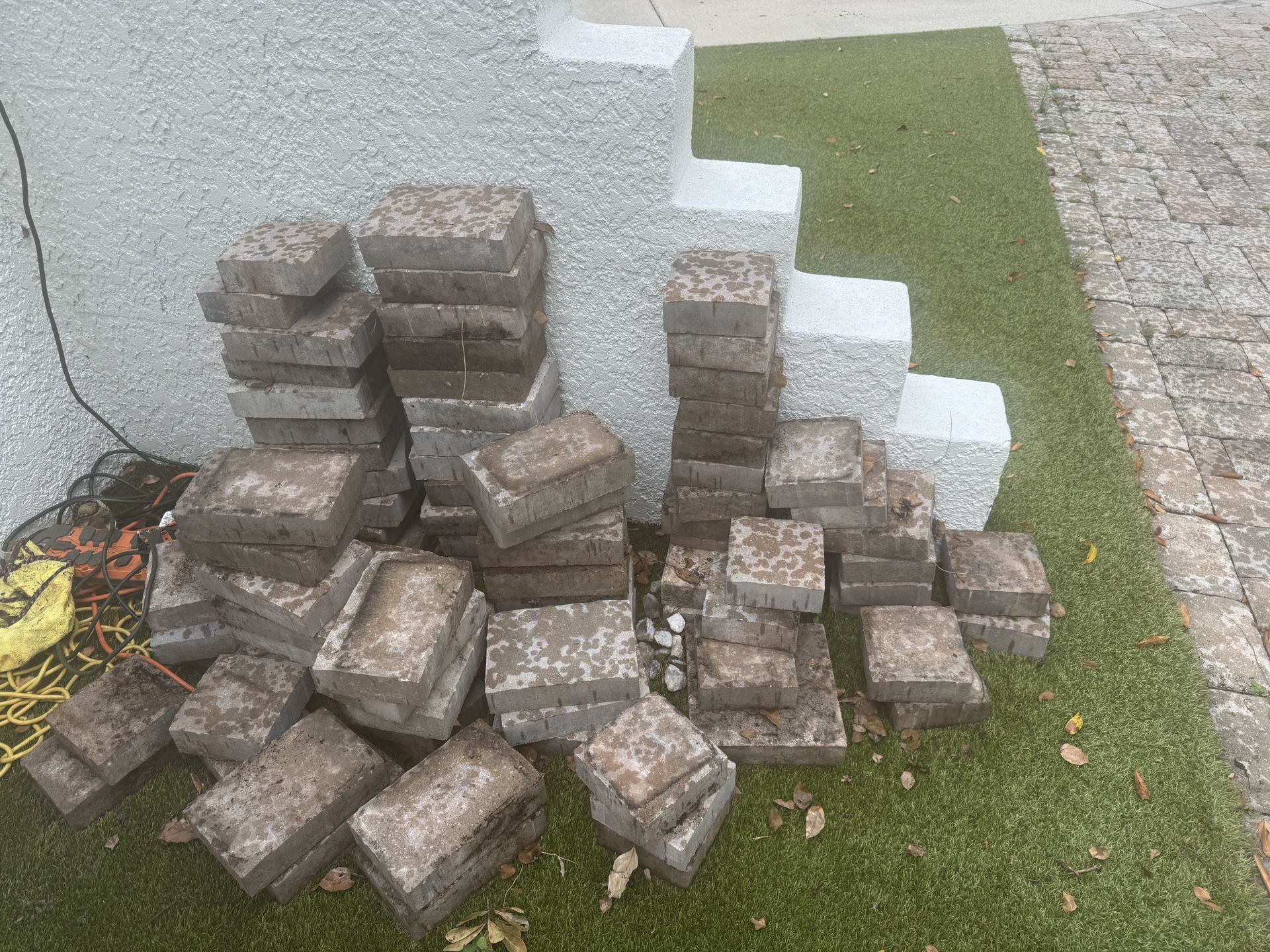 Free bricks