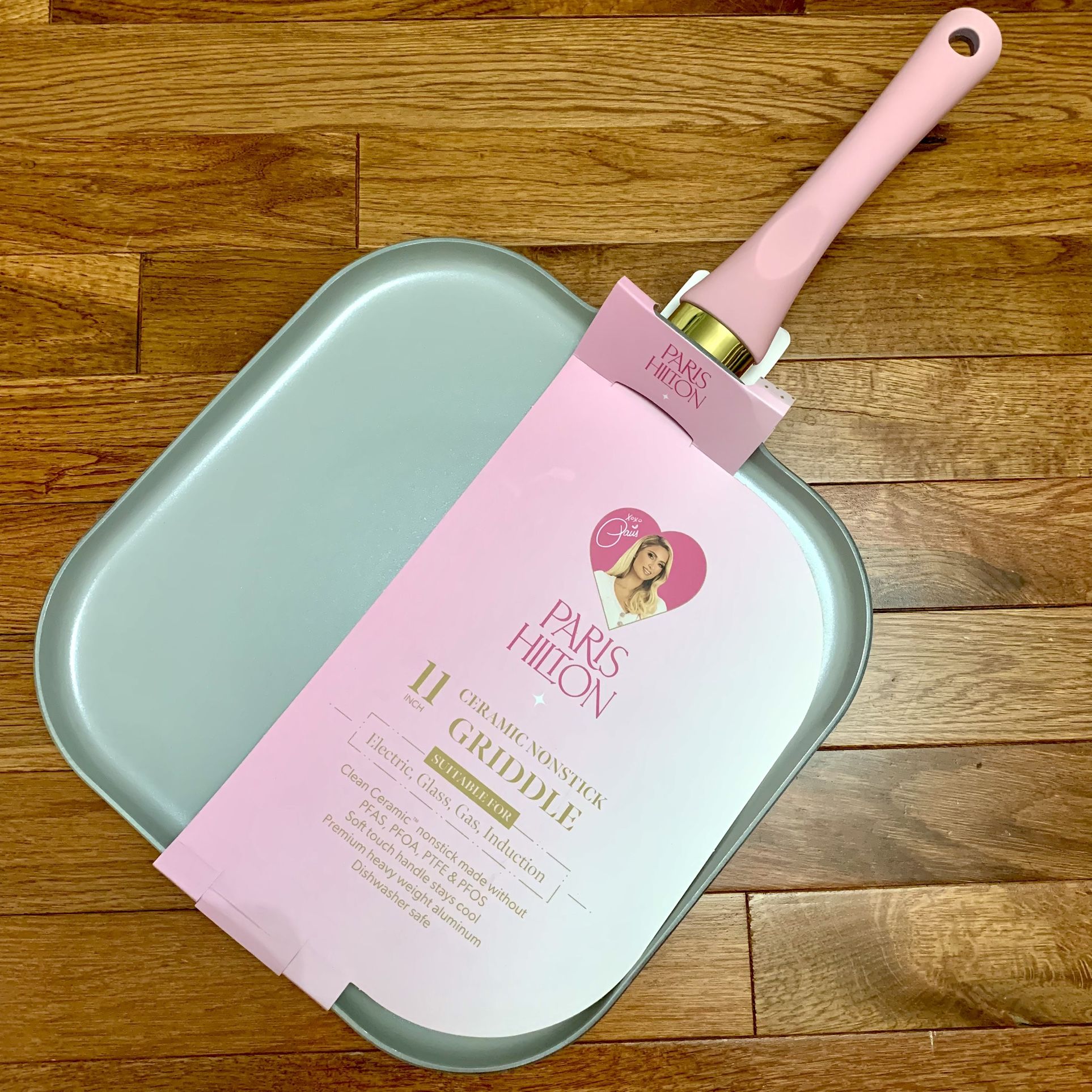 PARIS HILTON 11 Inch Cast Aluminum Ceramic Nonstick Pink Griddle