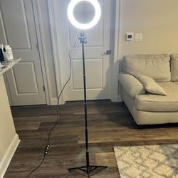 8.0 inch selfie ring light with 3 light modes and tripod stand