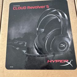 BRAND NEW HyperX Cloud Resolver S Gaming headset