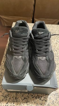 New balance shoes
