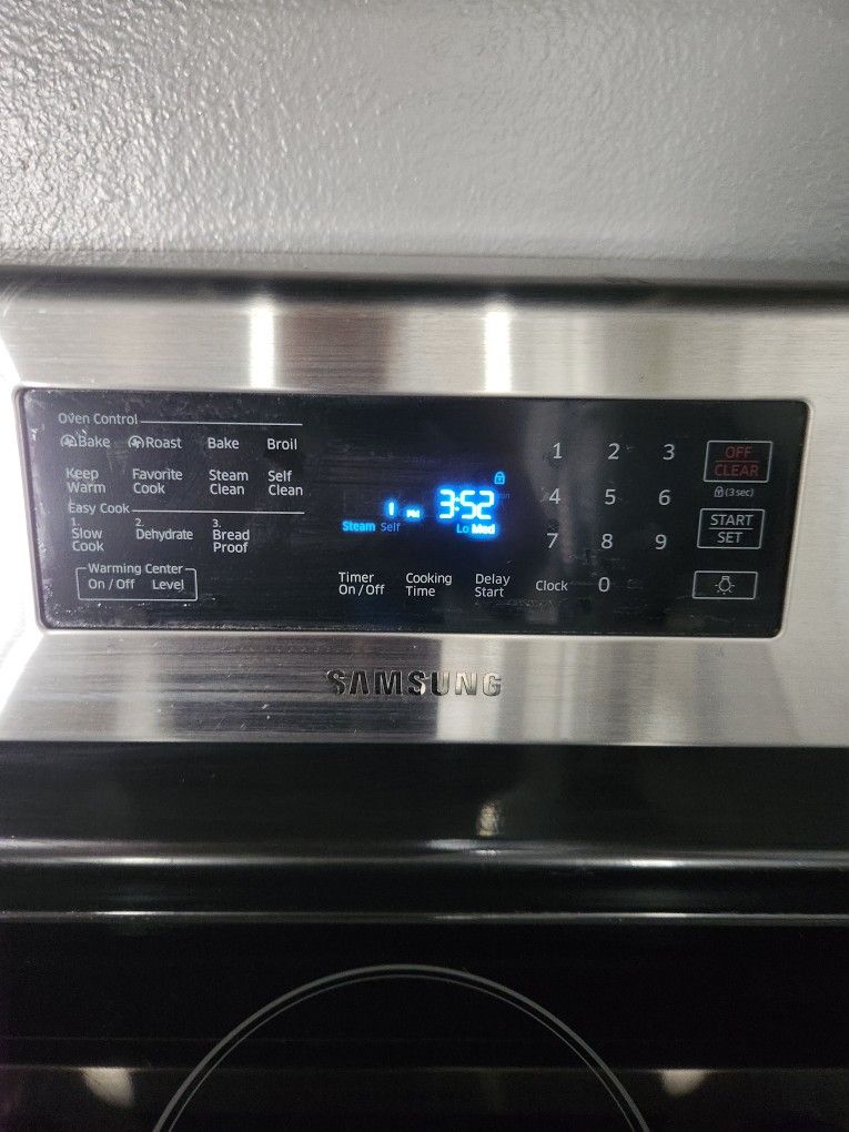 Samsung Stove TOP for Sale in Orlando, FL OfferUp