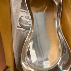 BRAND NEW..Nambe Morphik Handled Tray