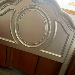 Twin Bed 