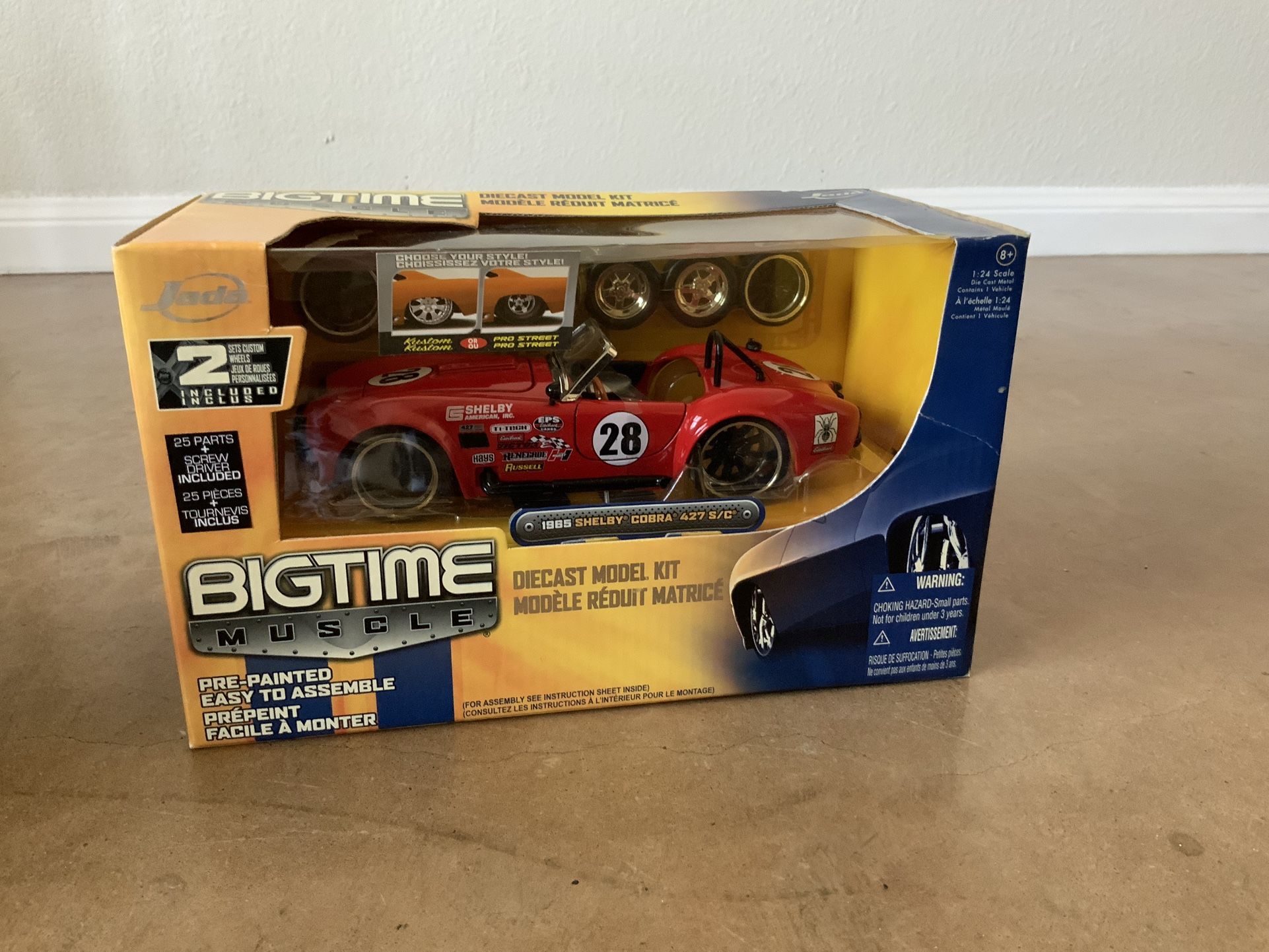 Collectibles BIG TIME MUSCLE DIE CAST MODEL RACERS 1965 Shelby Cobra And  1957 Chevy Corvette Scale 1:24 Collectibles