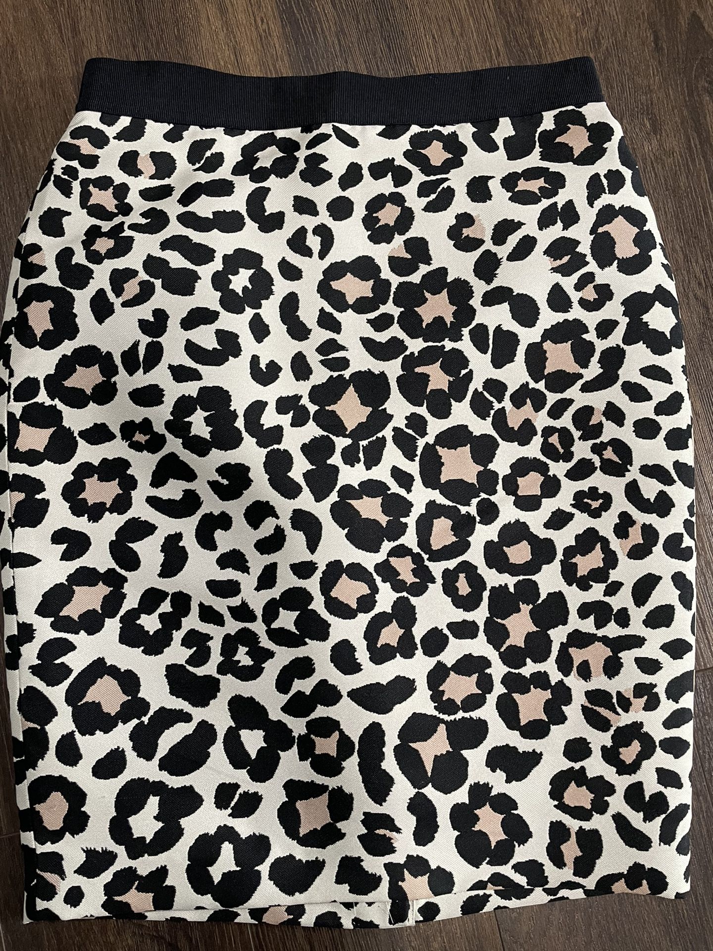 Ann Taylor Leopard Print Skirt