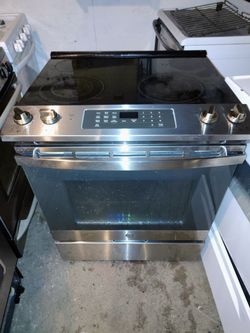 GE Stainless Steel Electric Range Slide-In