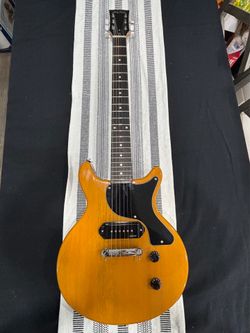 Harley benton guitar