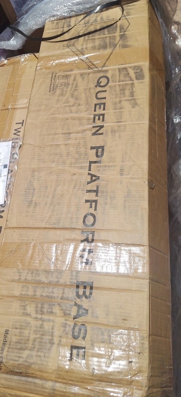 Queen Enforce Platform Base $150