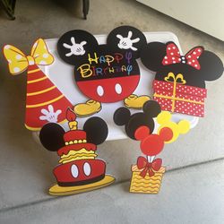 Mickey Mouse Party Decor