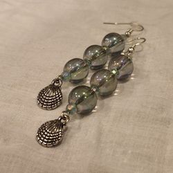 Clamshell Glass Earrings