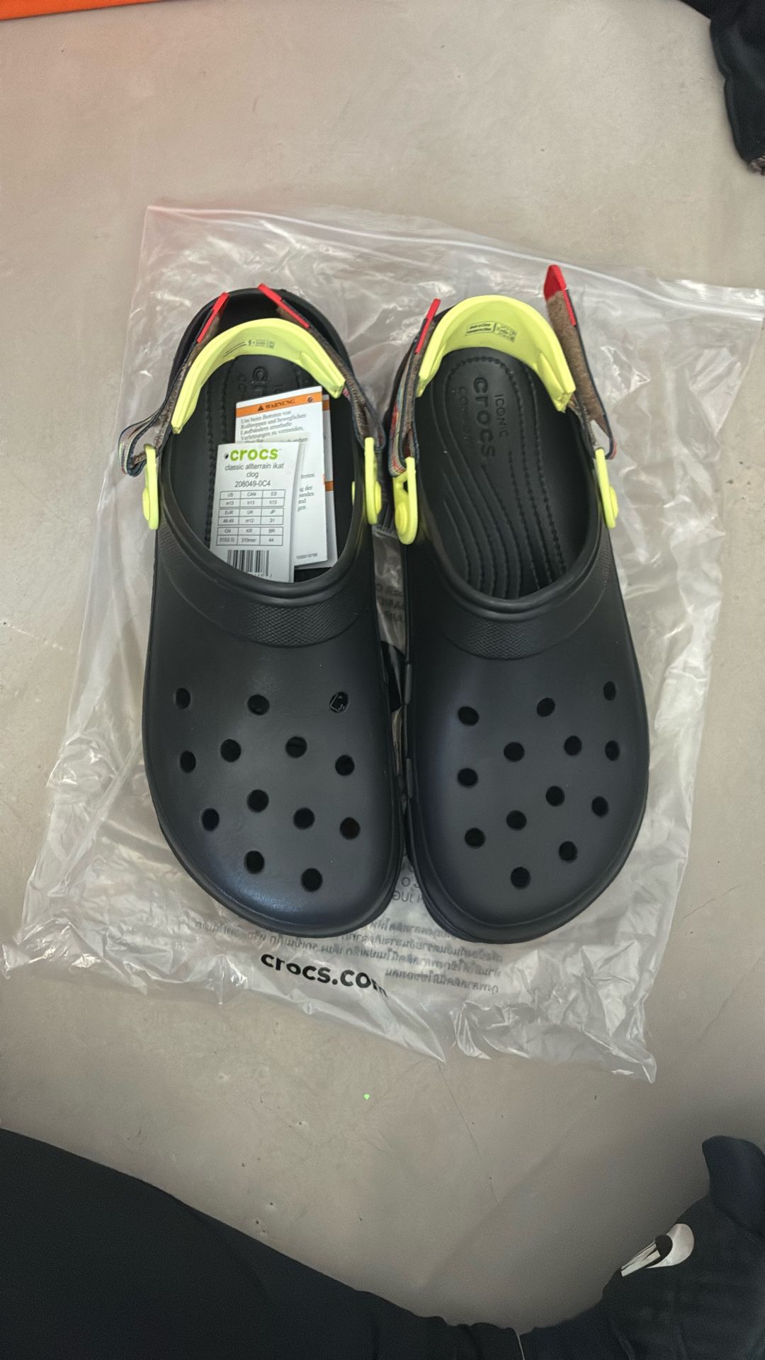 Crocs Classic Allterrain Ikat Mens 13 Womens 15