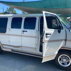 1997 Dodge Ram Van